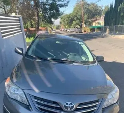 Toyota Corolla LE - Tujunga, Los Angeles, CA, USA - $ 10,200