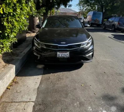 Kia Optima Hybrid - Glendale, CA, USA - $ 280