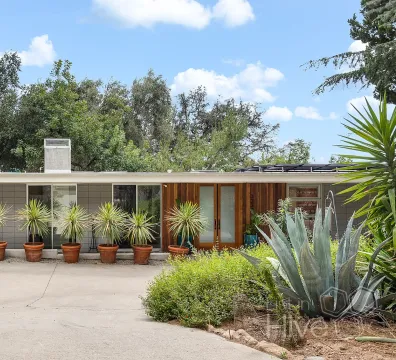 Mid-Century Modern Home in Altadena - 3332 Camp Huntington Rd, Altadena, CA 91001, USA - $ 2,100,000