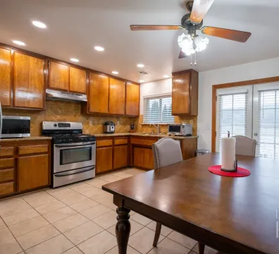 4truhgJUJEsKScjpMKR7kL