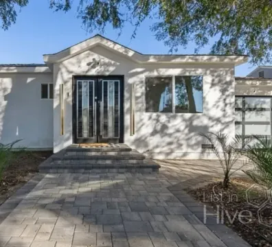 House for Sale - Burbank, CA, USA - $ 1,400,000