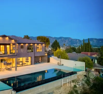 Modern Masterpiece in Granada Hills: The Ultimate Luxury Retreat - 16848 Nanette St, Granada Hills, CA 91344, USA - $ 3,995,000