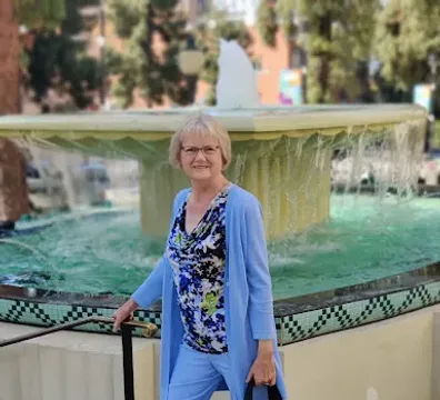 6qZRuLmtWE9sqonFF2AQTg